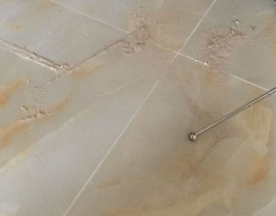 江汉瓷砖空鼓维修公司分享粘合剂选择不当在瓷砖铺贴过程中可能导致以下问题